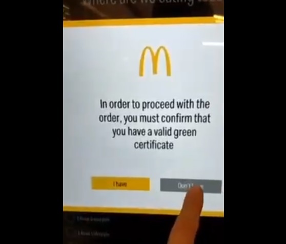 В Израиле терминалы McDonald's отказываются обслуживать не вакцинированных клиентов