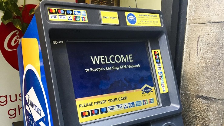 Количество небанковских банкоматов в мире может достичь 540 000 к 2026г