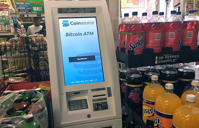 В магазинах Kwik Trip установят до 500 биткойн-банкоматов Coinsource