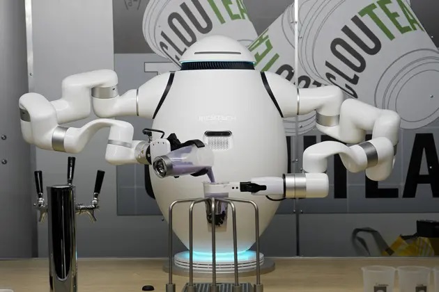 RichTech Robotics представил робота-бариста 