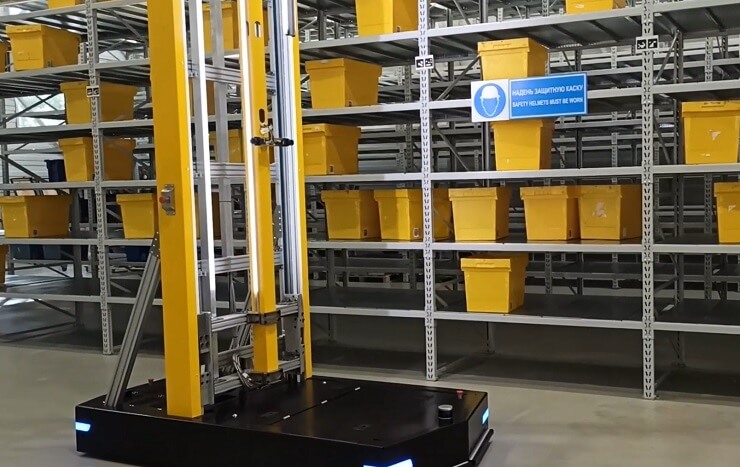 Яндекс открыл центр по созданию складских роботов
