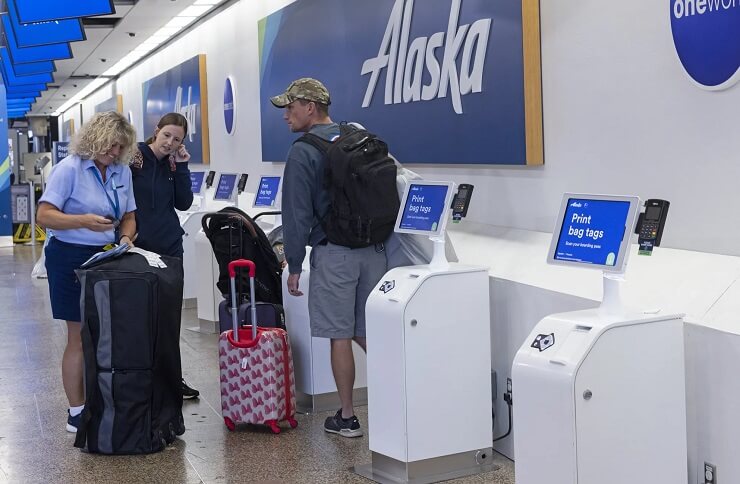 Alaska Airlines ускоряет регистрацию багажа в аэропорту Сиэтл-Такома