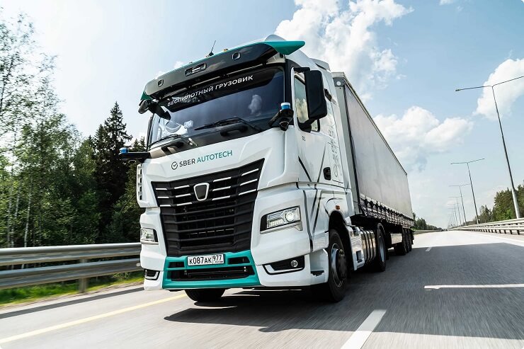 СберАвтоТех и Globaltruck запускают коммерческие грузовые беспилотные перевозки