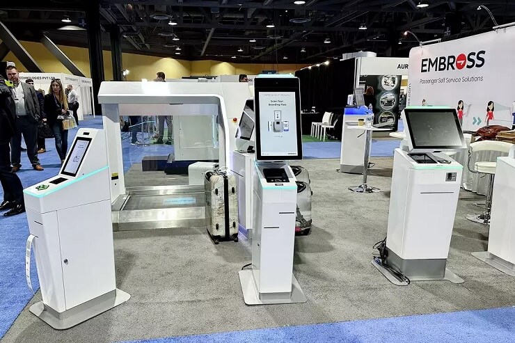 На выставке APEX Expo 2023 показали системы самообслуживания для авиаотрасли