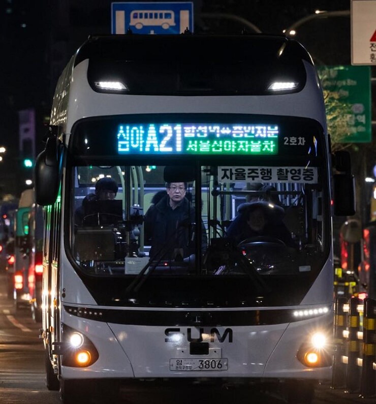 В Сеуле запускают регулярный ночной беспилотный автобусный маршрут