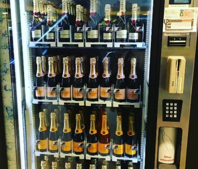 К 2030 году объем рынка автоматов по продаже алкоголя достигнет $2,05 млрд