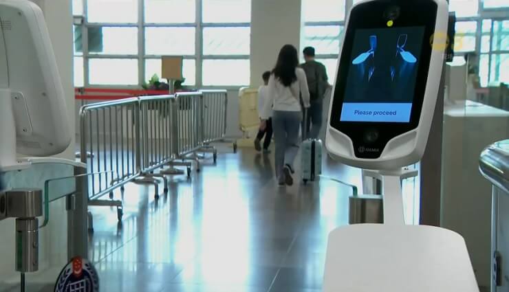 Сингапур планирует расширить биометрию в аэропортах