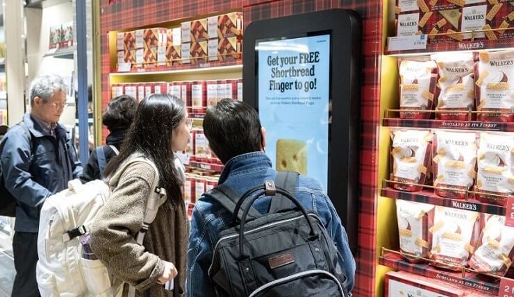 В аэропорту Эдинбурга запустили автомат по продаже песочного печенья