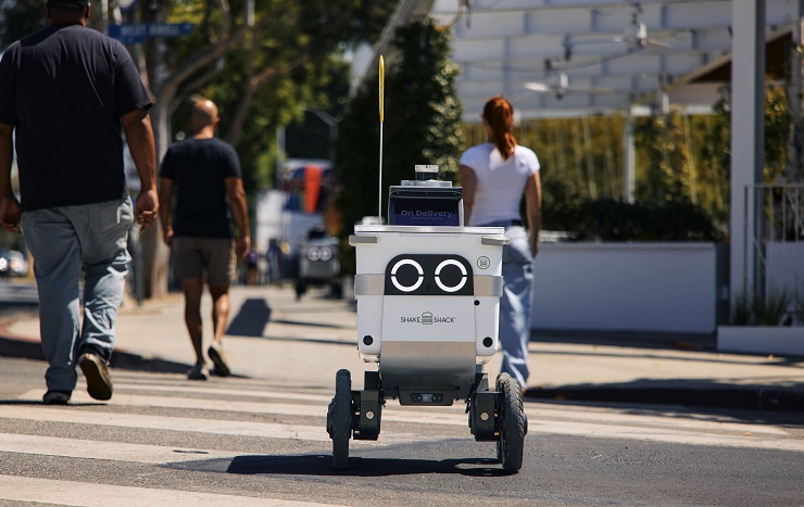 Serve Robotics и Shake Shack запускают роботизированную доставку через Uber Eats