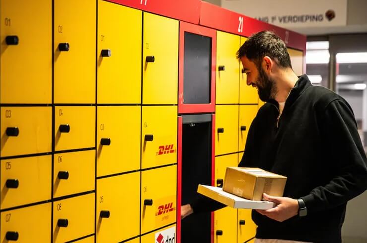 PostNL и DHL установят 1000 новых постаматов в Нидерландах