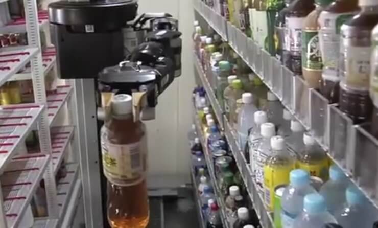 Ритейлер 7-Eleven Japan тестирует роботов в Токио