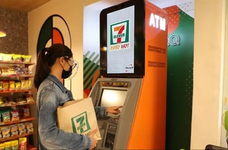 Сеть банкоматов Seven Bank может стать самой крупной в Японии