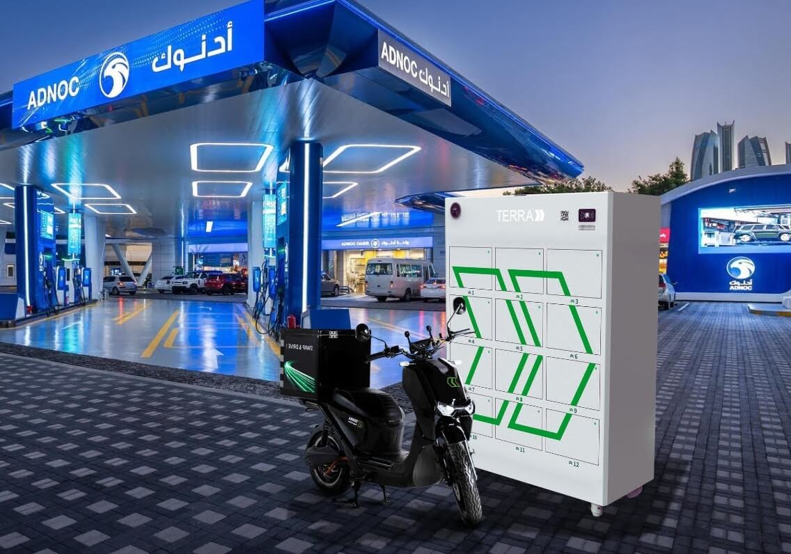 ADNOC и Terra Tech запускают первую в Абу-Даби станцию по замене аккумуляторов