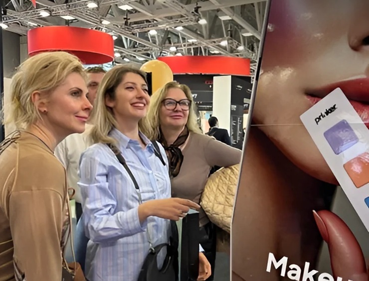 Prinker представил киоски красоты и татуировок на базе ИИ