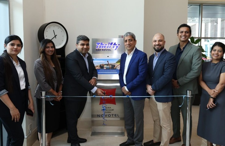 Thrifty UAE представляет первый в ОАЭ киоск самообслуживания для аренды автомобилей