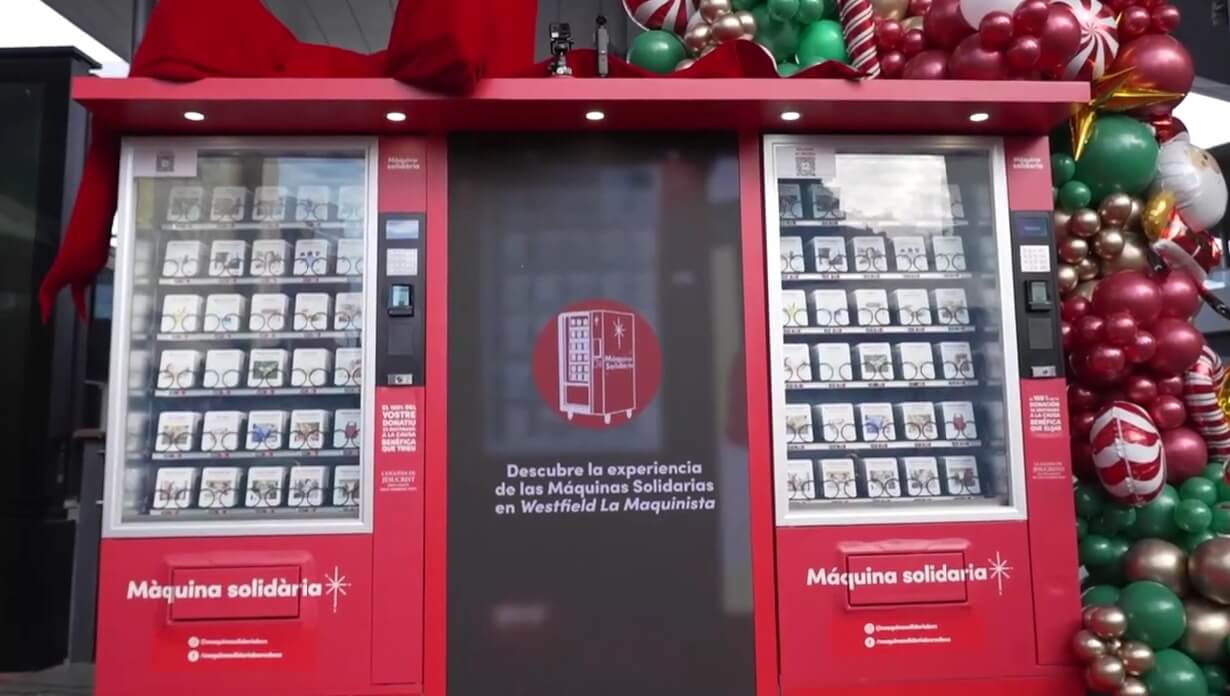Первые вендинговые «автоматы солидарности» прибыли в Испанию