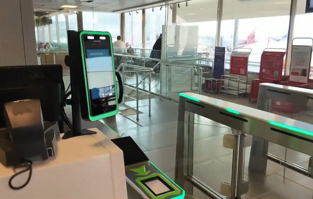 В России может появится биометрическая посадка на авиарейсы