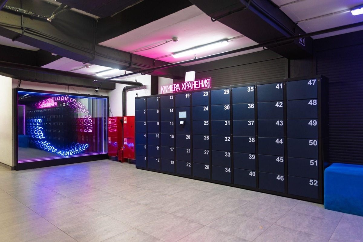 Автоматические камеры хранения LockerBox установлены в VK Stadium