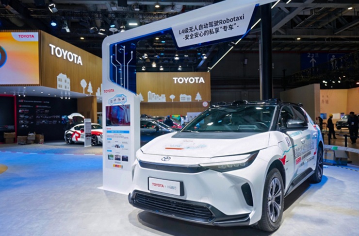 Pony.ai и Toyota продвигают коммерциализацию роботакси