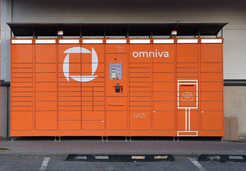 В Эстонии постаматы компании Omniva оборудовали ячейками для отправки писем