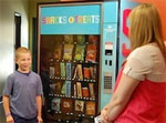 Торговый автомат учит здоровому питанию