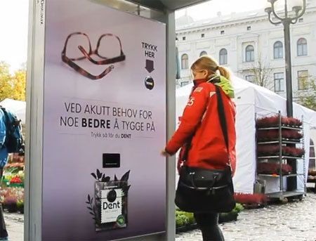 В Осло установили рекламные сити-форматы с функциями промо вендинга