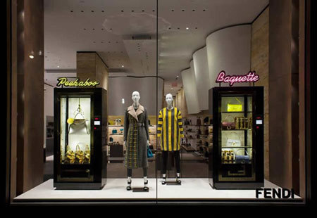 Торговые автоматы по продаже сумок Fendi появились в Лондоне