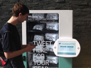Twitter-активированный торговый автомат выдавал бесплатно кроссовки New Balance