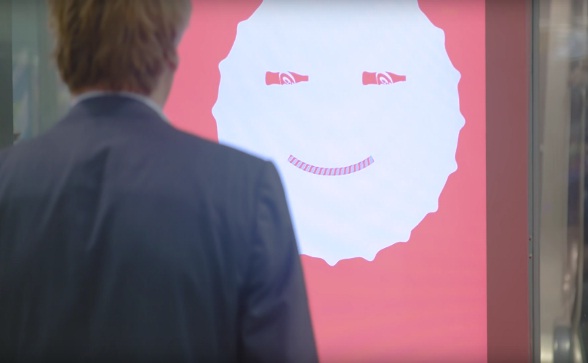 Coca-Cola представила интерактивный билборд с системой распознавания лиц