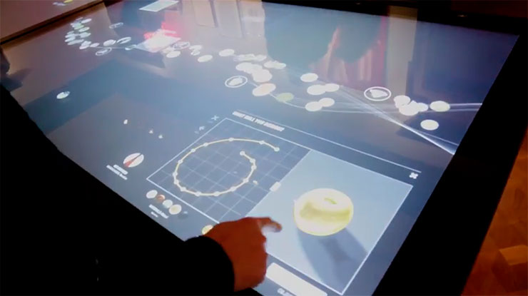 Изогнутый сенсорный киоск и 4К 85" Digital Signage экран представят на выставке ISE 2016