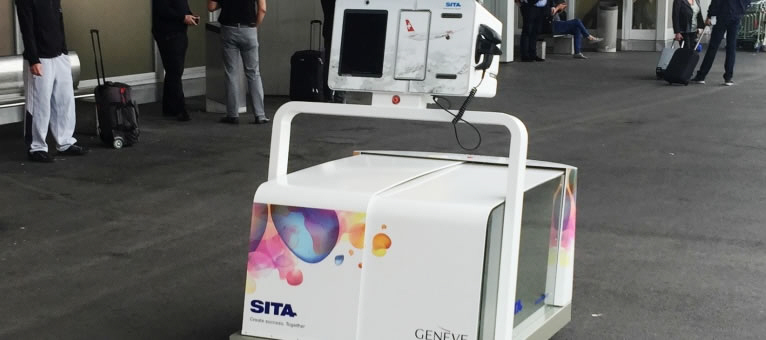 В аэропорту Женевы заработал робот, автоматизирующий прием багажа у пассажиров