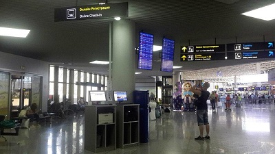 Международный аэропорт Сочи установил три киоска саморегистрации на рейсы 