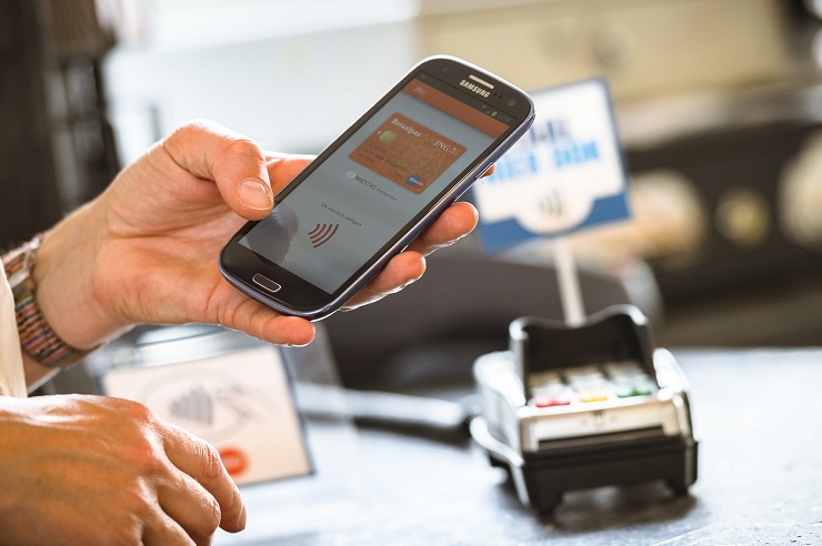 NFC сканирование и биометрическое подтверждение операций в электронных кошельках SmartKeeper компании Soft-logic