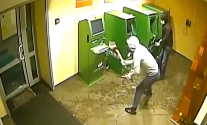 ​В Москве осуждены похитители банкоматов, кредитоматов и платежных терминалов