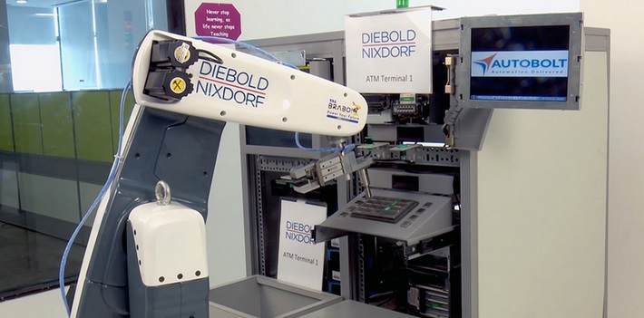 Diebold Nixdorf  представил роботизированную систему автоматического тестирования банкоматов Autobolt