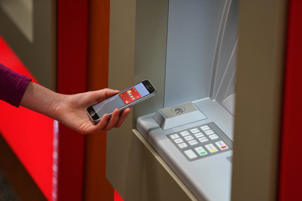 Wells Fargo внедряет NFC функционал в 5000 банкоматов в США