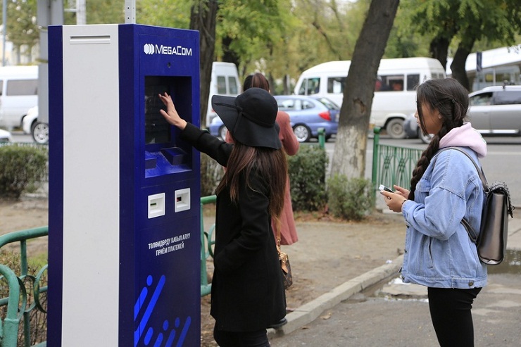 Платежные терминалы «MegaCom» пользуются популярностью у жителей Бишкека